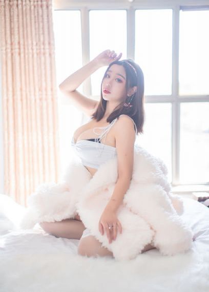 美丽的小蜜蜂3_BD英语完整在线观看