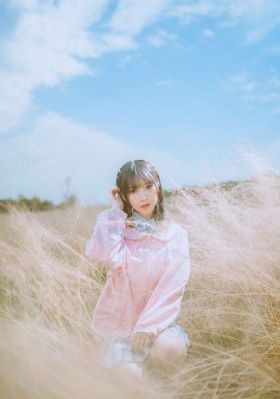 老同学的妻子欧美电影在线播放_4K动漫免费观看